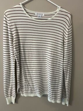 Liz Claiborne Cream with Burgundy Narrow Stripe Knit Top